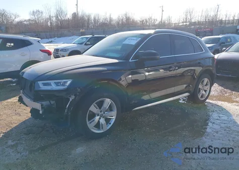 2018 Audi Q5 2.0T Premium/2.0T Tech Premium z USA, uszkodzony, nr VIN WA1BNAFY5J2152398